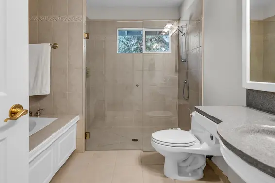 72 Glengarry Crescent, West Vancouver For Sale - image 7
