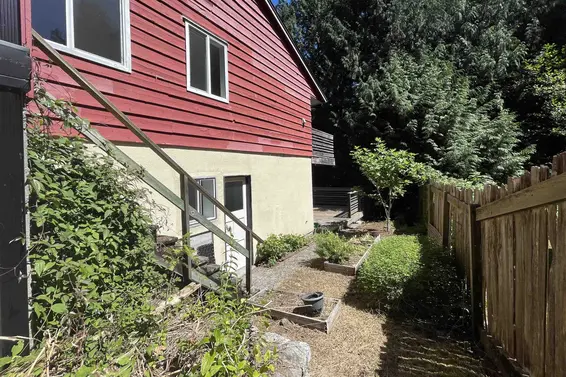 6570 Madrona Crescent, West Vancouver For Sale - image 33