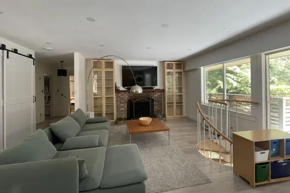 6570 Madrona Crescent, West Vancouver For Sale - image 4