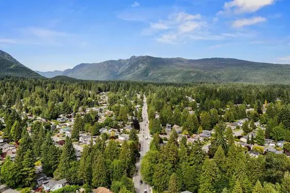 1430 Draycott Road, North Vancouver For Sale - image 4