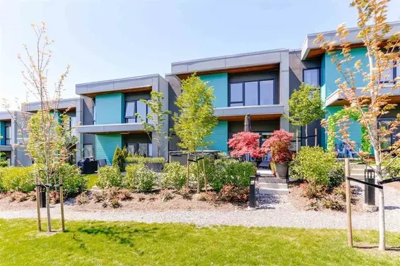 32 3595 Salal Drive, North Vancouver For Sale - image 2