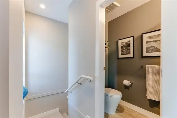 32 3595 Salal Drive, North Vancouver For Sale - image 37