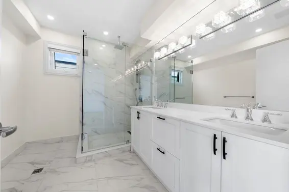 462 West 14th Street, North Vancouver For Sale - image 27