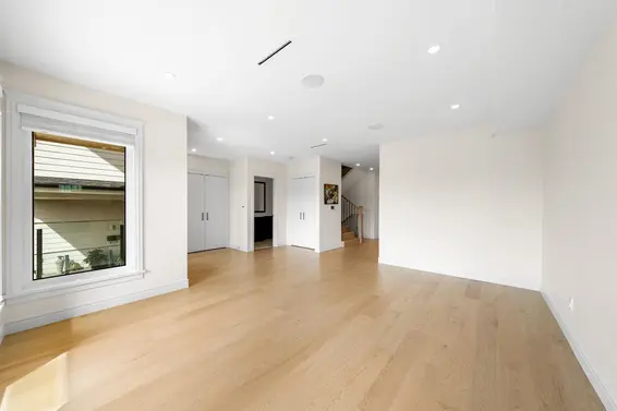 462 West 14th Street, North Vancouver For Sale - image 7