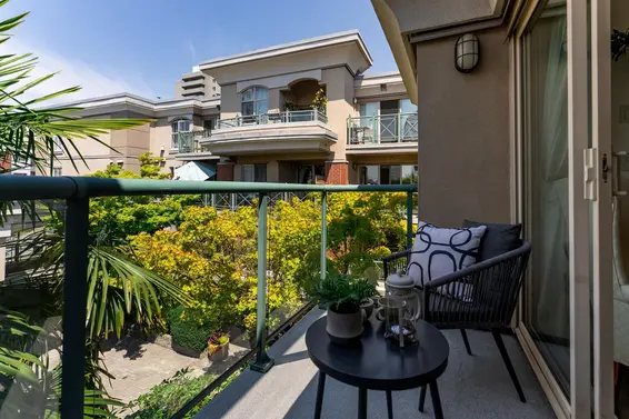 323 332 Lonsdale Avenue, North Vancouver For Sale - image 28