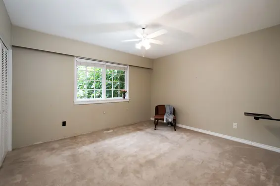 1057 Montroyal Boulevard, North Vancouver For Sale - image 20