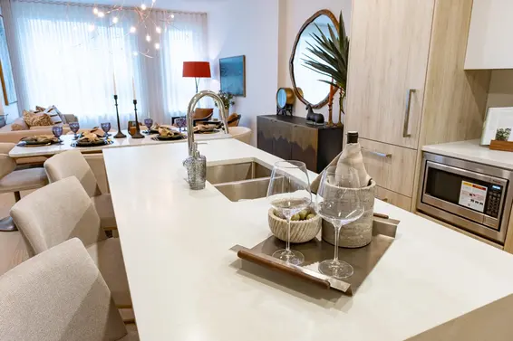 TH2 423 6th Street, West Vancouver For Sale - image 10