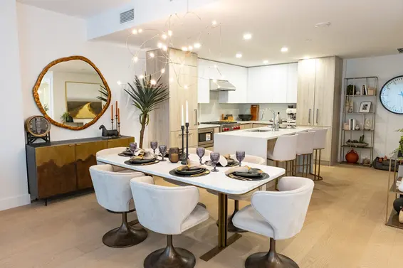 TH2 423 6th Street, West Vancouver For Sale - image 9