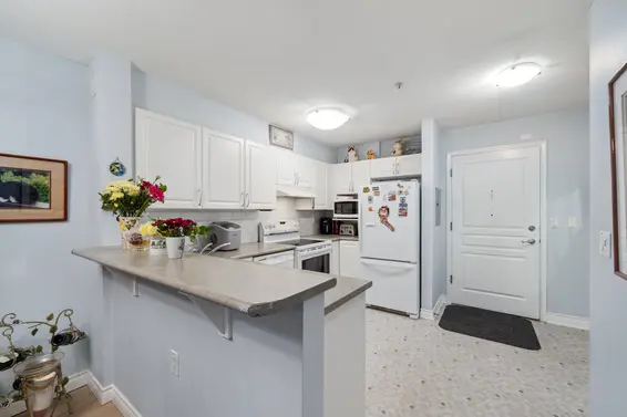 202 960 Lynn Valley Road, North Vancouver For Sale - image 10