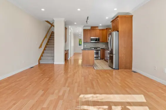 247 East 19th Street, North Vancouver For Sale - image 14