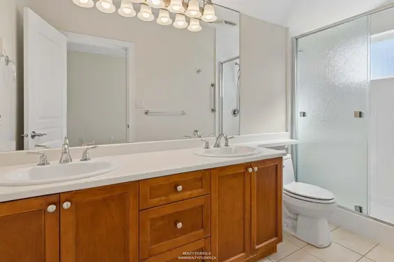 247 East 19th Street, North Vancouver For Sale - image 18
