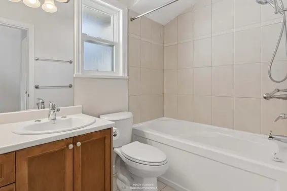 247 East 19th Street, North Vancouver For Sale - image 24
