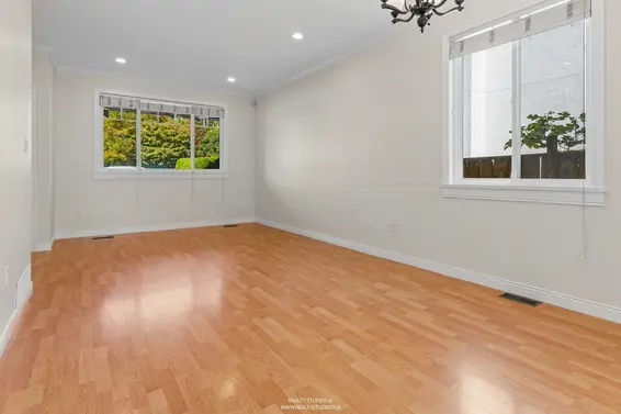 247 East 19th Street, North Vancouver For Sale - image 9