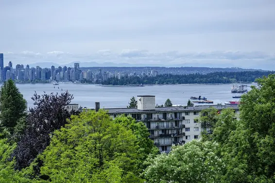 802 114 West Keith Road, North Vancouver