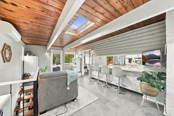 2363 Windridge Drive, North Vancouver For Sale - image 3