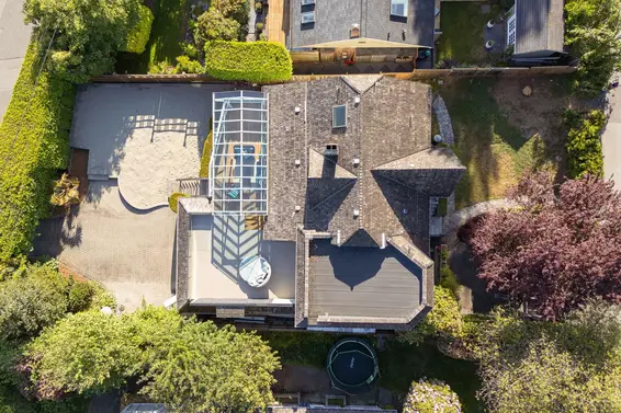 2308 Inglewood Avenue, West Vancouver For Sale - image 34