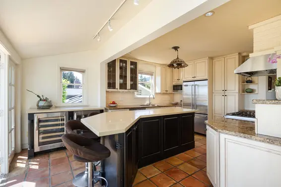 2308 Inglewood Avenue, West Vancouver For Sale - image 5
