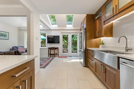 4011 Hillcrest Avenue, North Vancouver For Sale - image 11