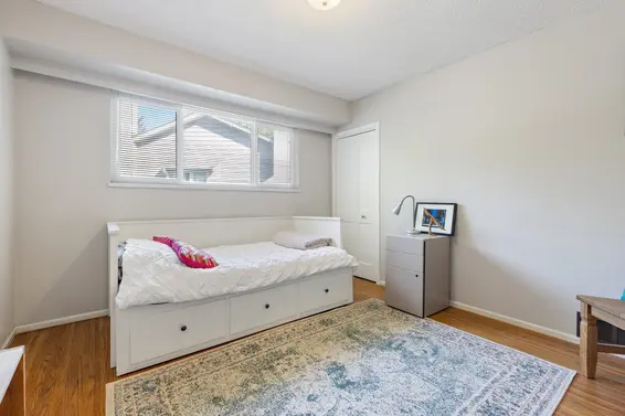4011 Hillcrest Avenue, North Vancouver For Sale - image 16