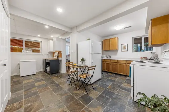 4011 Hillcrest Avenue, North Vancouver For Sale - image 23