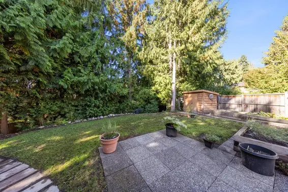 4011 Hillcrest Avenue, North Vancouver For Sale - image 27