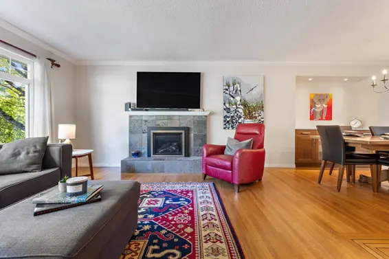 4011 Hillcrest Avenue, North Vancouver For Sale - image 3