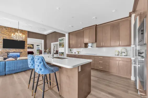 1360 Ottaburn Road, West Vancouver For Sale - image 7