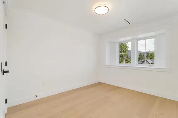 3031 Fromme Road, North Vancouver For Sale - image 16