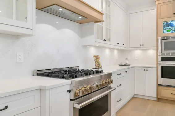 3031 Fromme Road, North Vancouver For Sale - image 7