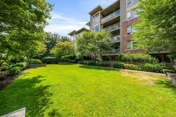 319 119 West 22nd Street, North Vancouver For Sale - image 21
