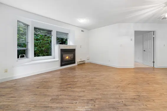 303 123 East 6th Street, North Vancouver For Sale - image 2