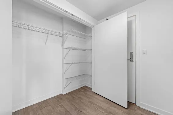 1308 1471 Hunter Street, North Vancouver For Sale - image 11