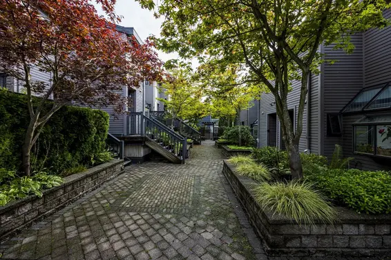 3132 Lonsdale Avenue, North Vancouver For Sale - image 38