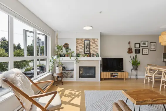 207 3732 Mt Seymour Parkway, North Vancouver For Sale - image 4