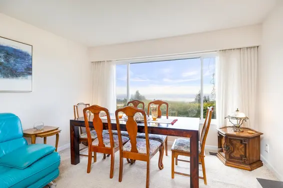 403 Newdale Court, North Vancouver For Sale - image 10