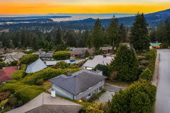 403 Newdale Court, North Vancouver For Sale - image 31