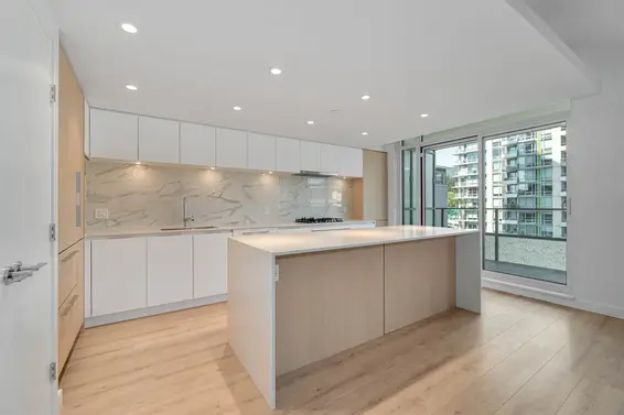 605 1500 Fern Street, North Vancouver For Sale - image 7