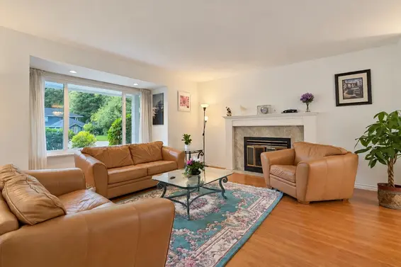1643 Kerrstead Place, North Vancouver For Sale - image 11