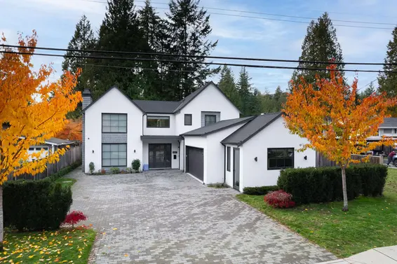 4587 Glenwood Avenue, North Vancouver