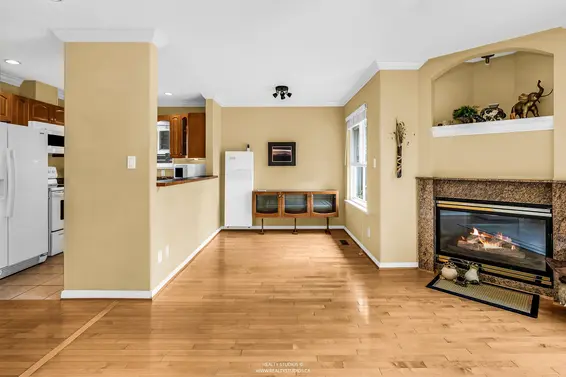 332 East 12th Street, North Vancouver For Sale - image 19