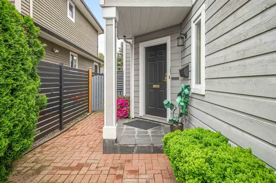 332 East 12th Street, North Vancouver For Sale - image 4
