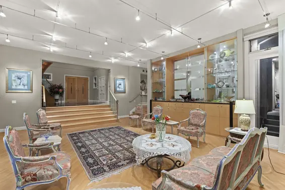 1128 Crestline Road, West Vancouver For Sale - image 11
