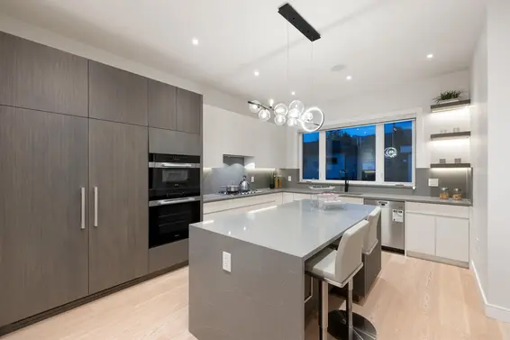 838 East 14th Street, North Vancouver For Sale - image 16