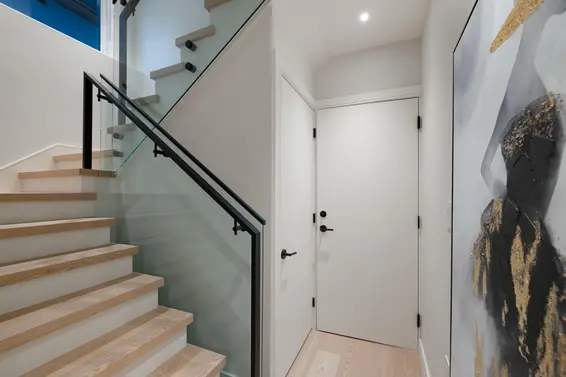 838 East 14th Street, North Vancouver For Sale - image 33