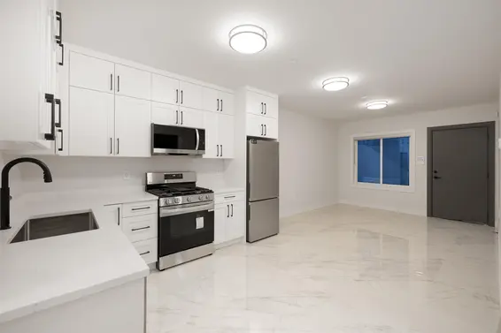 838 East 14th Street, North Vancouver For Sale - image 35