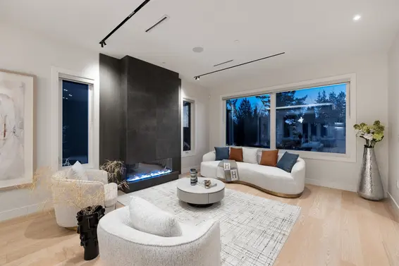 838 East 14th Street, North Vancouver For Sale - image 7