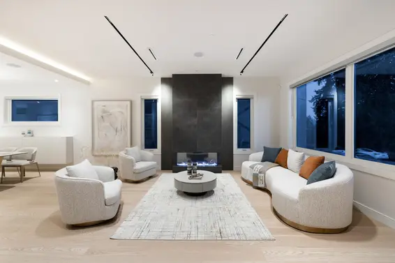 838 East 14th Street, North Vancouver For Sale - image 9