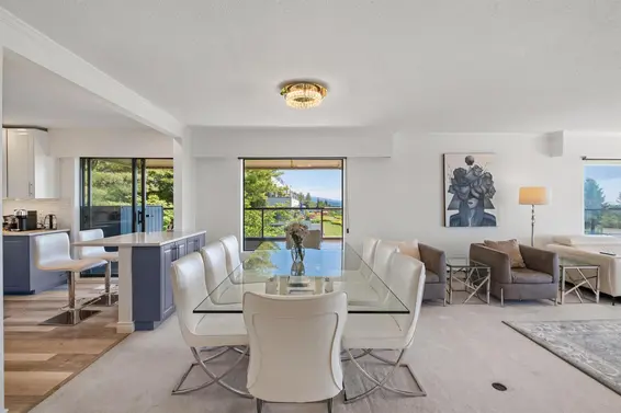 35 2236 Folkestone Way, West Vancouver For Sale - image 10