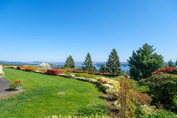 35 2236 Folkestone Way, West Vancouver For Sale - image 31