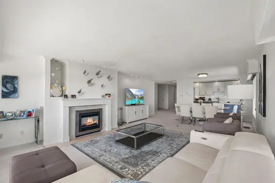 35 2236 Folkestone Way, West Vancouver For Sale - image 8
